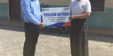BRI Peduli Paving Halaman MDA Rodliyatul Uqul Pemalang, Santri Kini Tak Lagi Khawatir Becek
