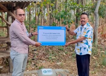 BRI Peduli TJSL Dukung Pengaspalan Jalan Desa Peguyangan, Bantarbolang Pemalang